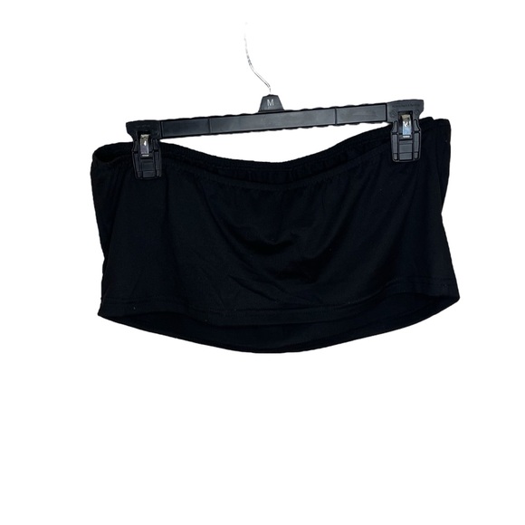 Woman’s Tube Tops / Crop Top - Picture 8 of 9